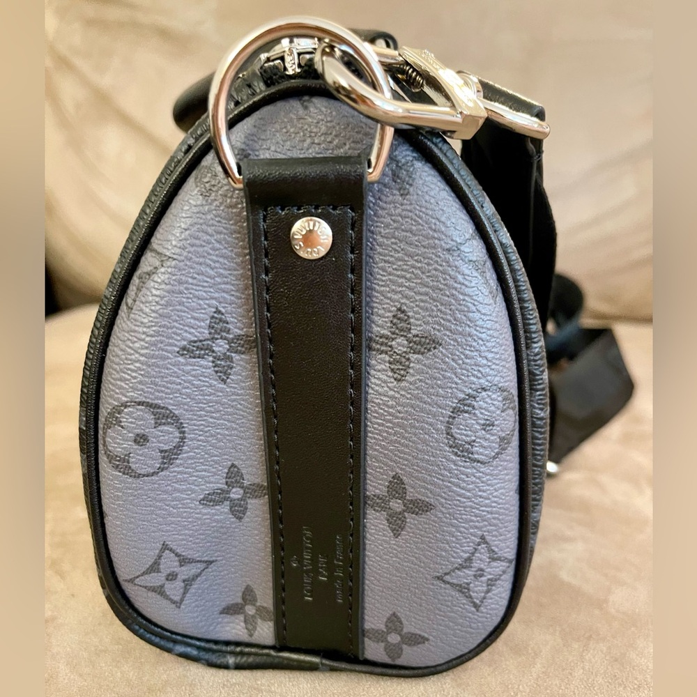 👝Monogram Handbag 👝 - Picture 3 of 11